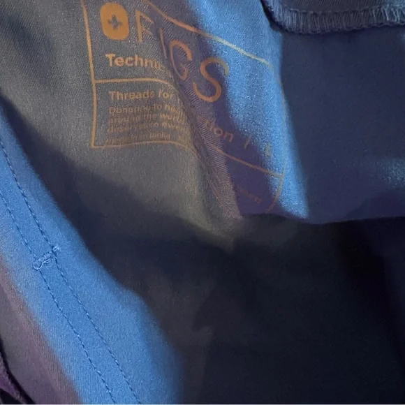 Figs Zamora Jogger Scrubs Blue size Large - Picture 5 of 7